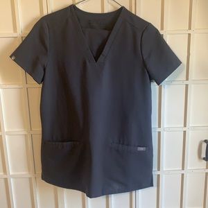 COPY - Fix charcoal XXS Casma scrub top, XS yola scrub pants